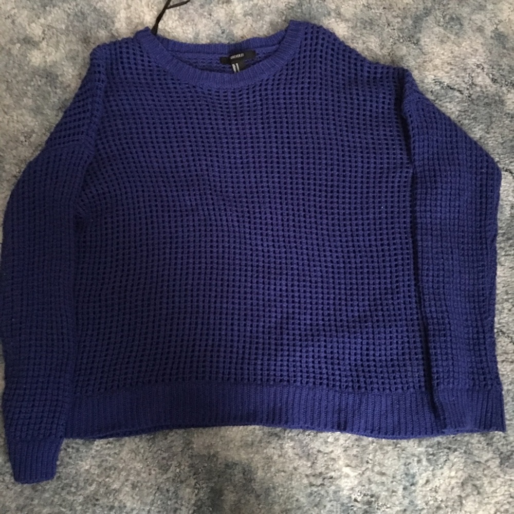 Crop knitted sweater